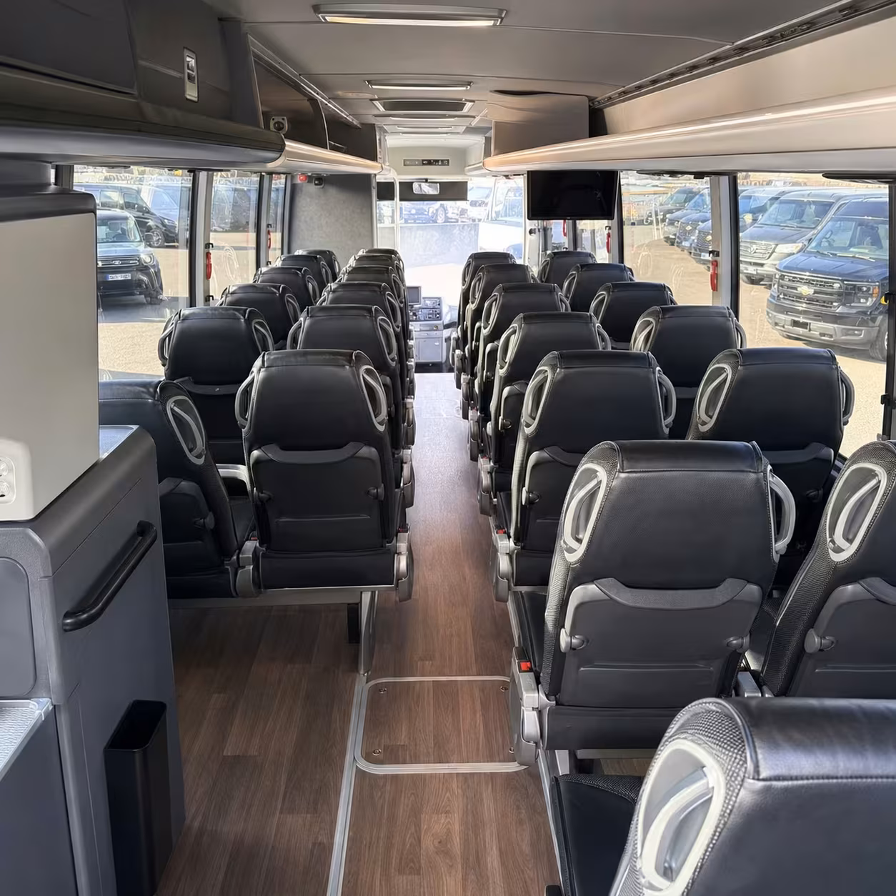 choosing the right charter bus rental for your omaha church