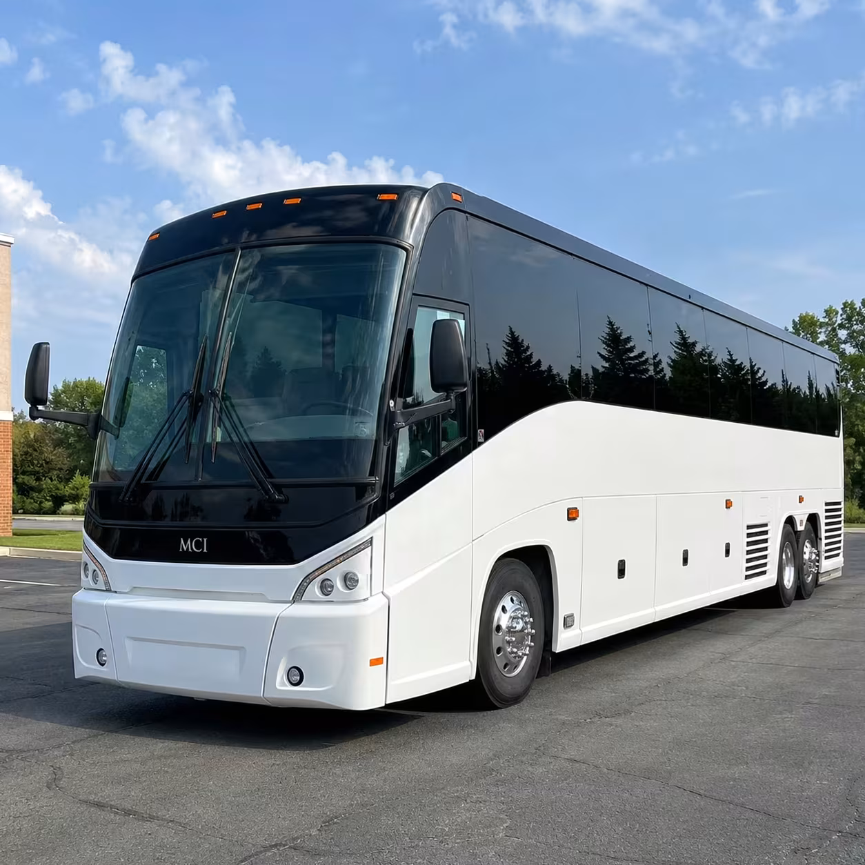 employee shuttle buses for omaha business districts