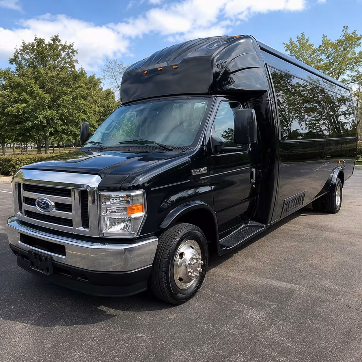 omaha party bus rentals with amenities for prom groups