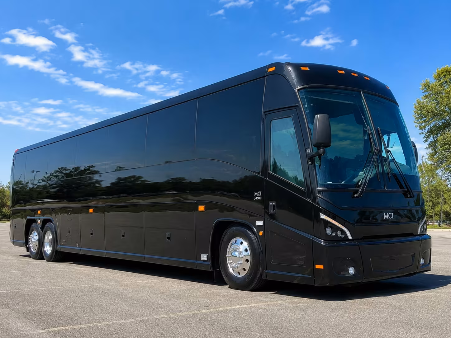 omaha wedding shuttle buses to eppley airfield