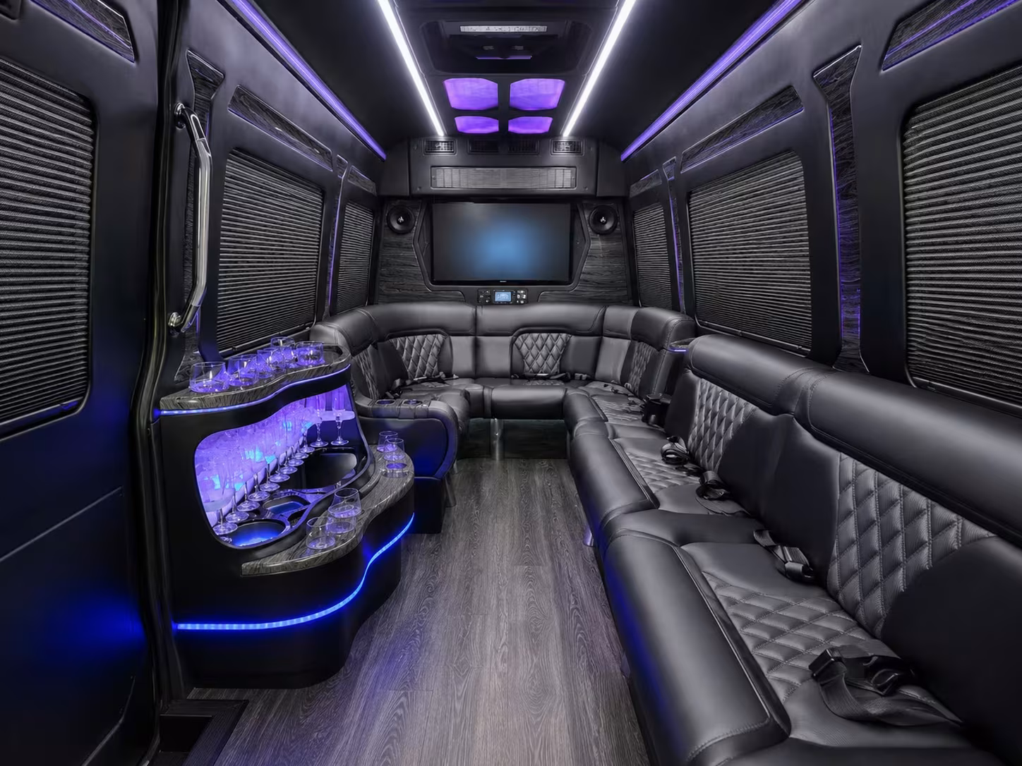 sprinter van transportation in omaha for small concert groups