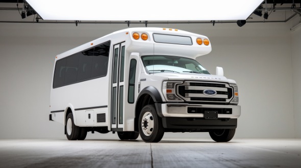18 passenger minibus omaha